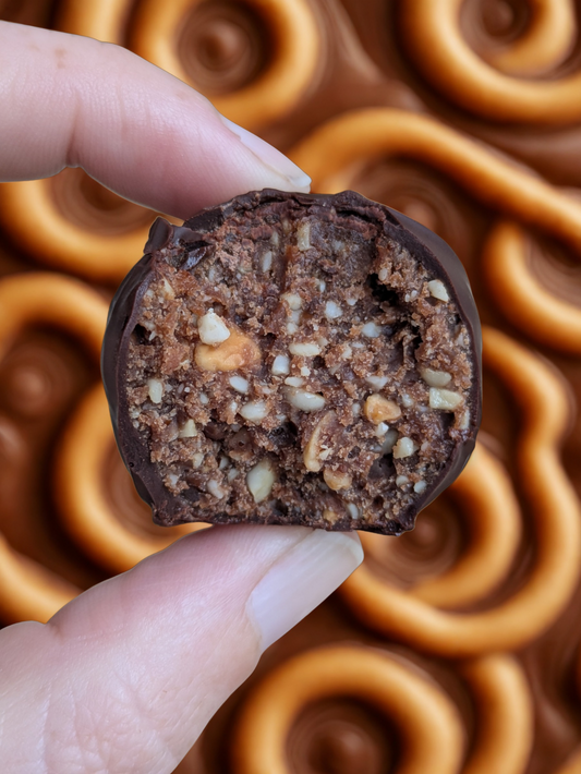 Peanut Butter Chocolate Chip Energy Bites