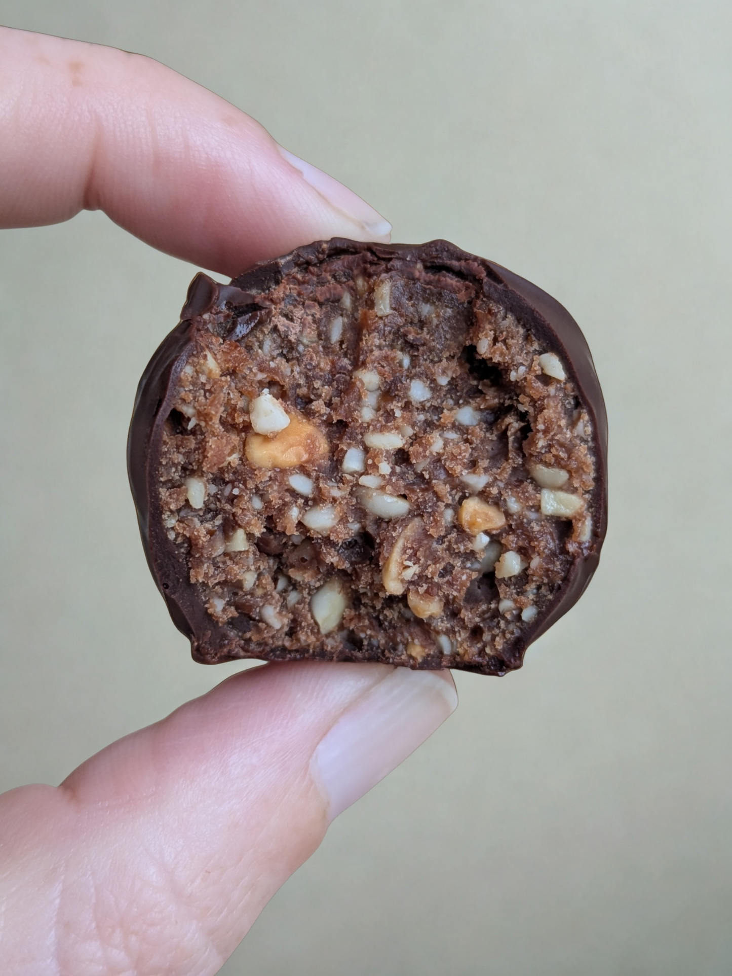 Peanut Butter Chocolate Chip Energy Bites